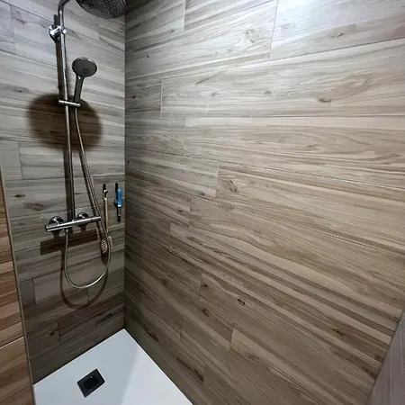 Cosy, Proche Centre-ville Et Gare コルマール